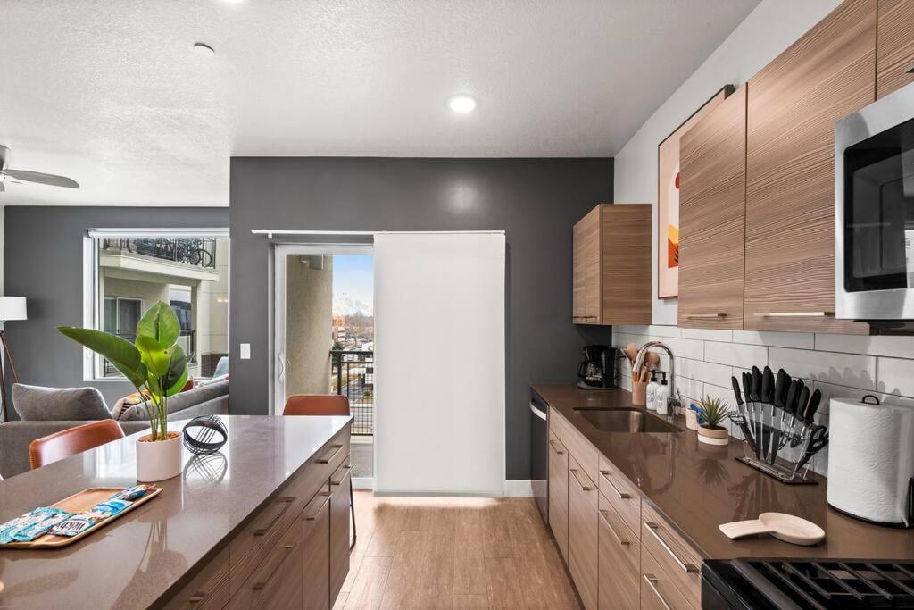 Urban Oasis In The Center Of Slc Apartment Salt Lake City Luaran gambar